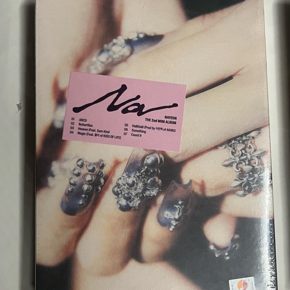 Nayeon Twice Mini Album SIGNED A / B/ C Ver Full Set Bundle Autographed🔥Sealed - Picture 7 of 11